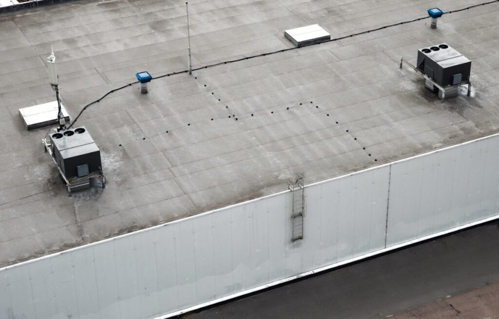 commercial roofing service in Plymouth, MN